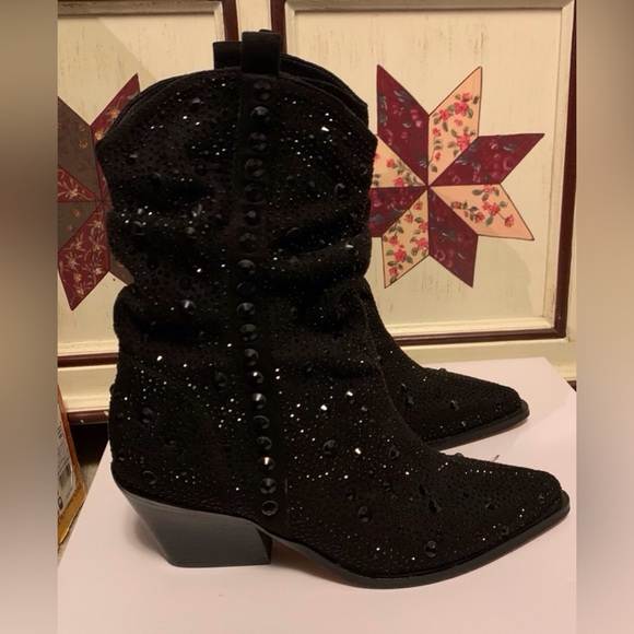 Jessica Simpson Black Studded Blingy ankle western Boots - Picture 2 of 7